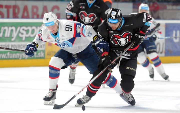 Každý si zaslúži druhú šancu, hovorí bývalý bystrický hráč o rasistickom koučovi